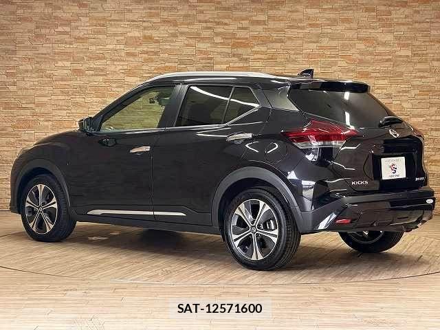 Nissan KICKS 2022-12 6672156-16
