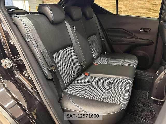 Nissan KICKS 2022-12 6672156-5