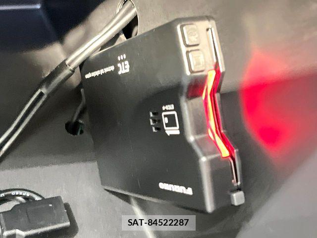 Nissan KICKS 2021-08 6672166-6