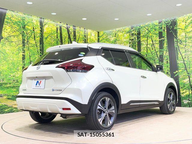 Nissan KICKS 2021-03 6676535-16