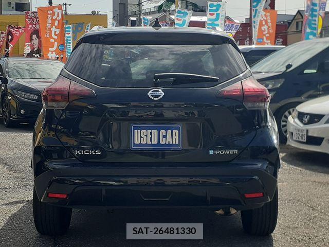 Nissan KICKS 2022-03 6682703-9