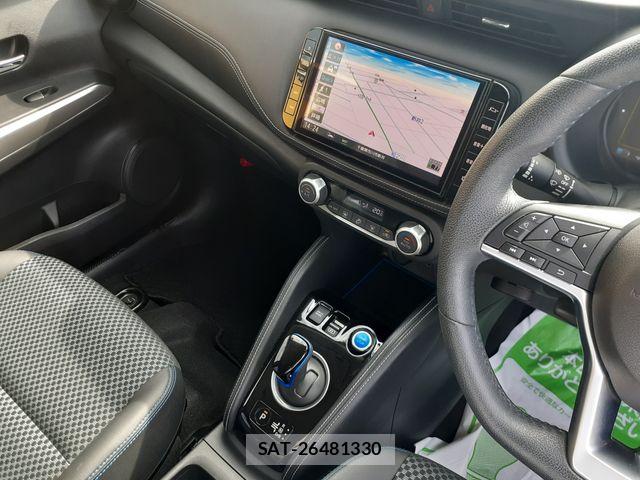 Nissan KICKS 2022-03 6682703-19