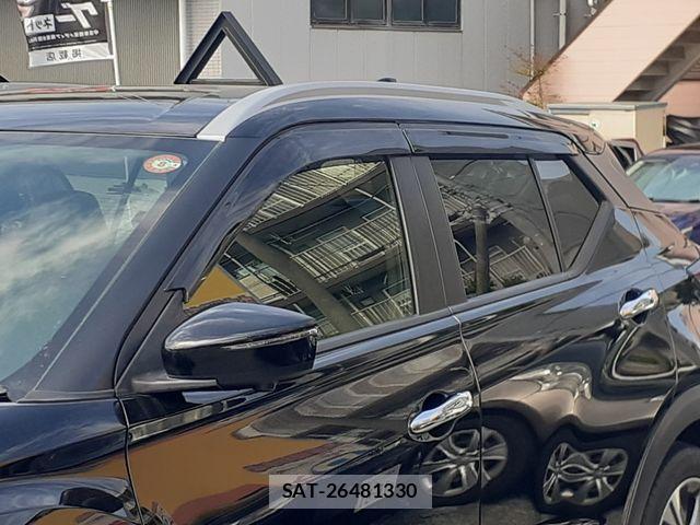 Nissan KICKS 2022-03 6682703-7