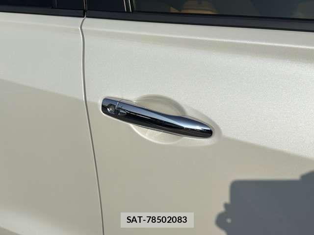 Nissan KICKS 2021-04 6683828-7