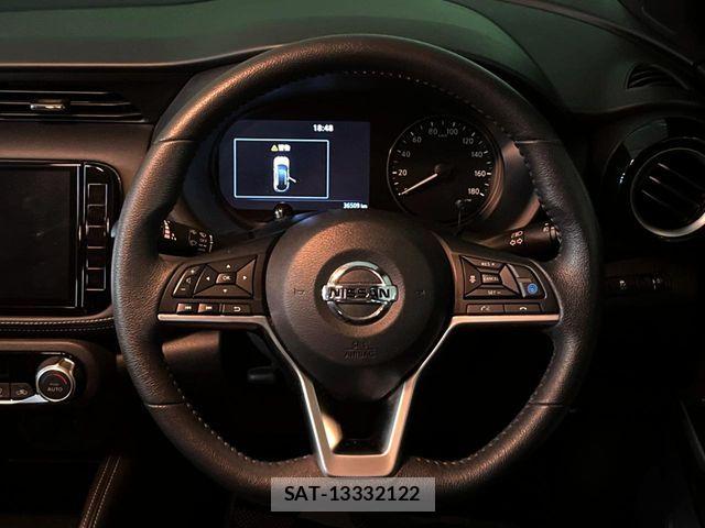 Nissan KICKS 2021-05 6752111-11