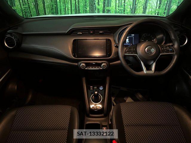Nissan KICKS 2021-05 6752111-1