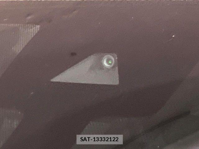 Nissan KICKS 2021-05 6752111-4