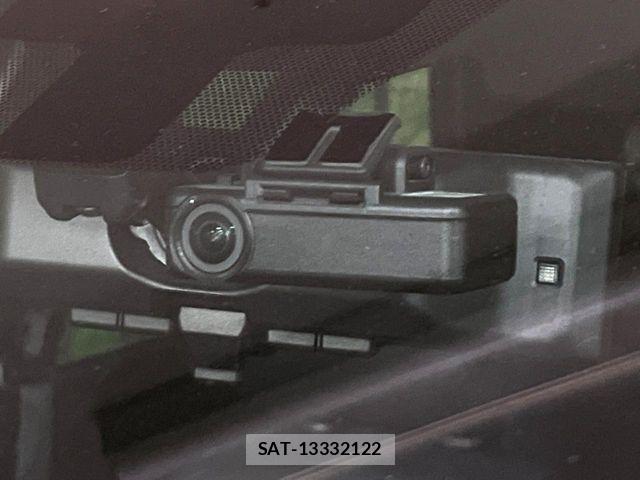 Nissan KICKS 2021-05 6752111-7