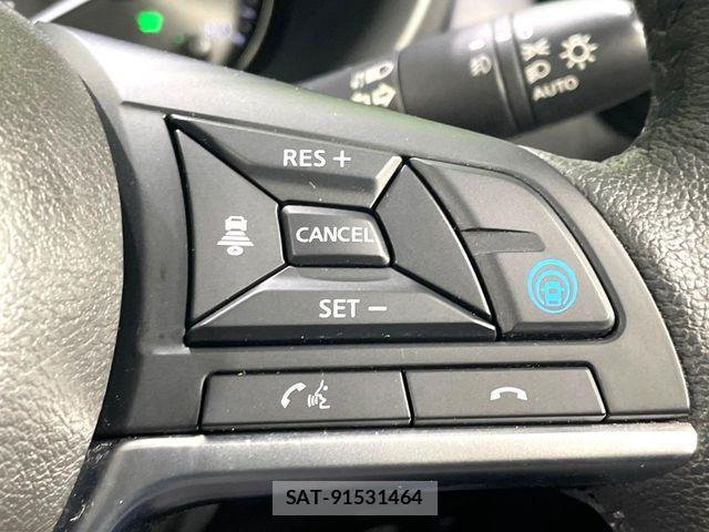 Nissan KICKS 2021-05 6815525-6