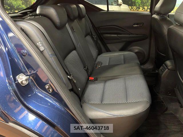 Nissan KICKS 2021-06 6815527-8