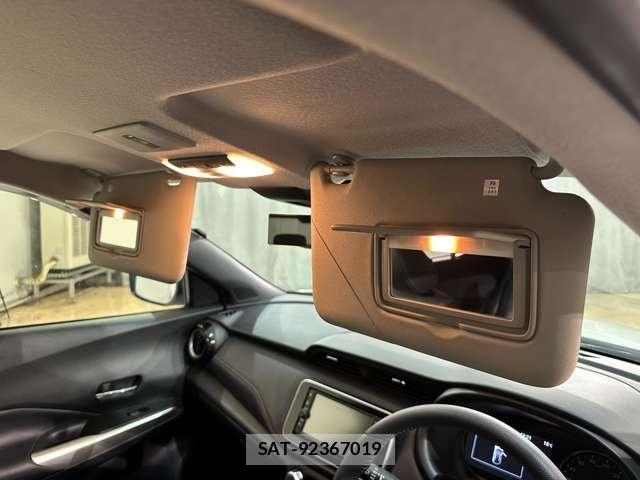 Nissan KICKS 2020-12 6815534-28