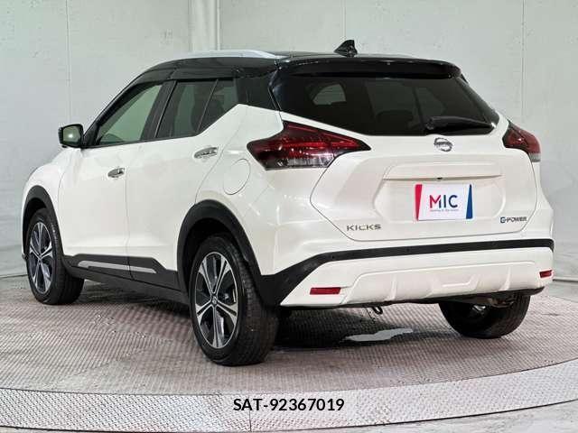 Nissan KICKS 2020-12 6815534-6