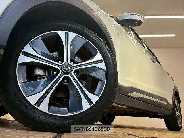 Nissan KICKS 2021-03 6815512-18
