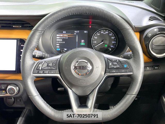 Nissan KICKS 2020-06 6815510-10