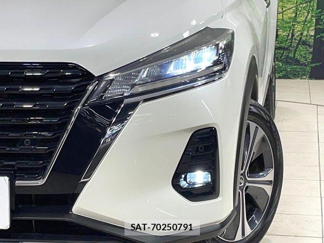 Nissan KICKS 2020-06 6815510-11