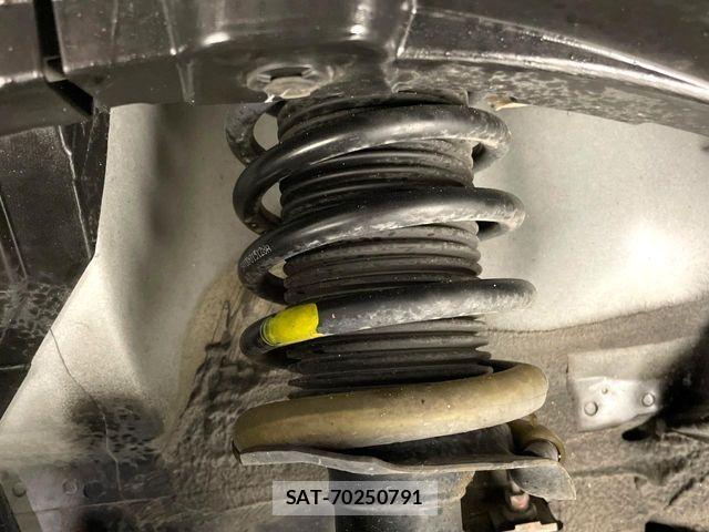 Nissan KICKS 2020-06 6815510-19