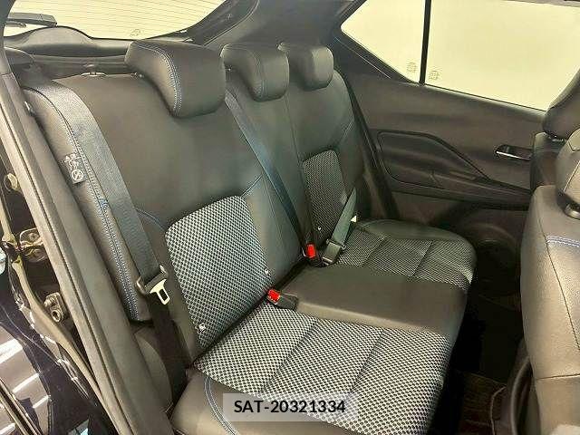 Nissan KICKS 2020-11 6815508-11