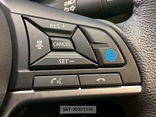Nissan KICKS 2020-11 6815508-8