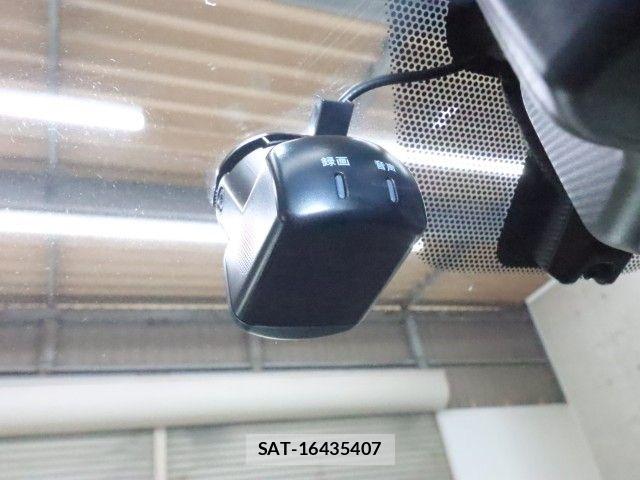 Nissan KICKS 2022-12 6815507-13