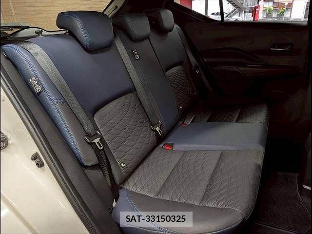 Nissan KICKS 2022-09 6815505-9