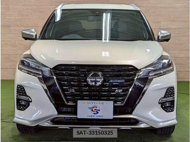 Nissan KICKS 2022-09 6815505-16