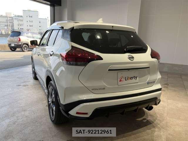 Nissan KICKS 2020-11 6907168-10