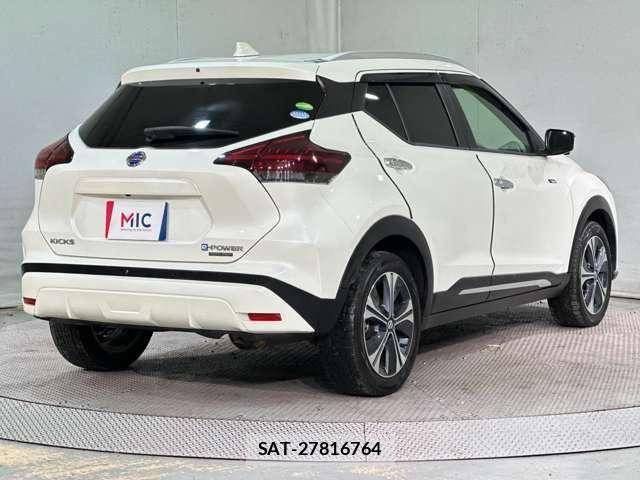 Nissan KICKS 2021-03 6907180-4