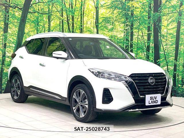 Nissan KICKS 2021-06 6994658-15