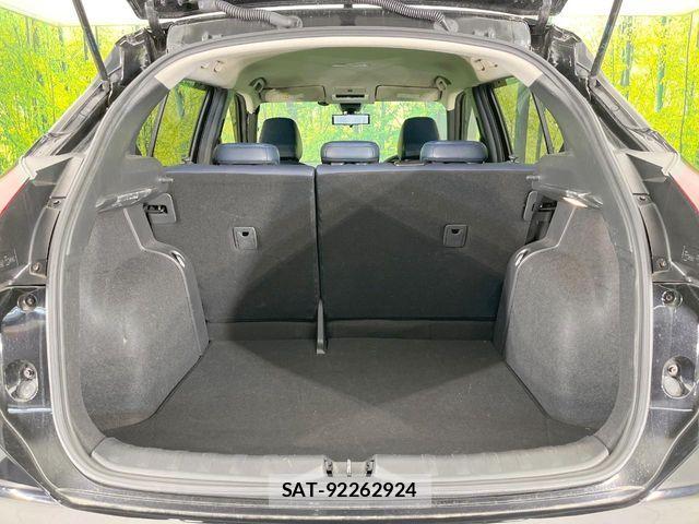 Nissan KICKS 2022-10 6994635-9