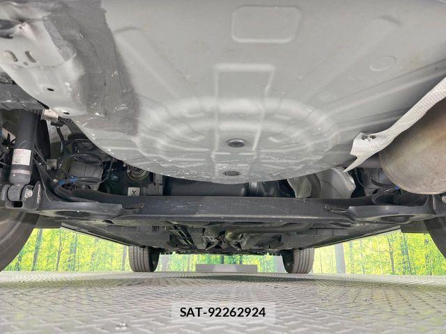 Nissan KICKS 2022-10 6994635-18
