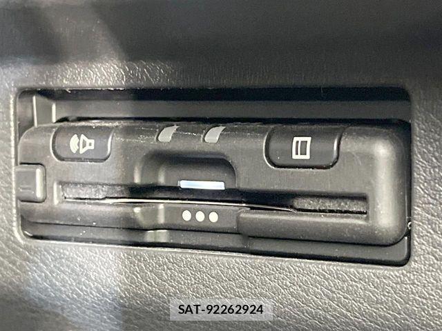 Nissan KICKS 2022-10 6994635-6
