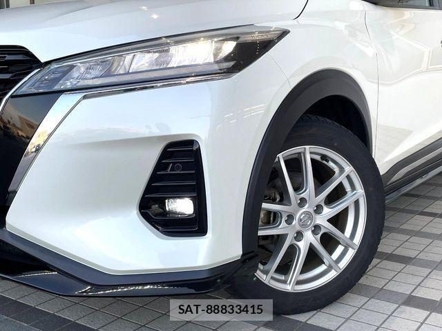Nissan KICKS 2020-12 6994677-9