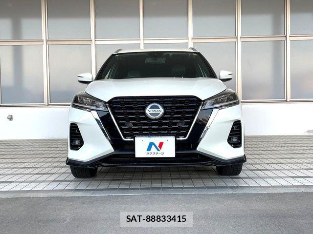 Nissan KICKS 2020-12 6994677-11