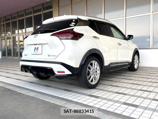 Nissan KICKS 2020-12 6994677-14