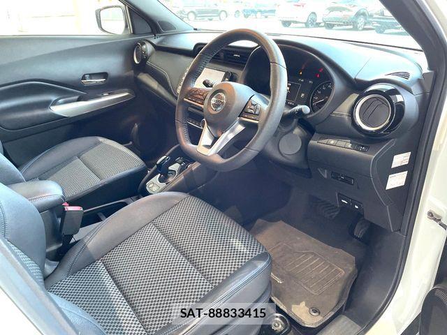 Nissan KICKS 2020-12 6994677-7