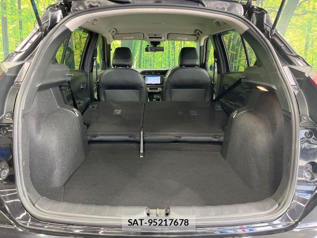 Nissan KICKS 2021-04 6994675-9