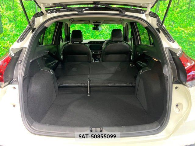 Nissan KICKS 2021-04 7059079-11