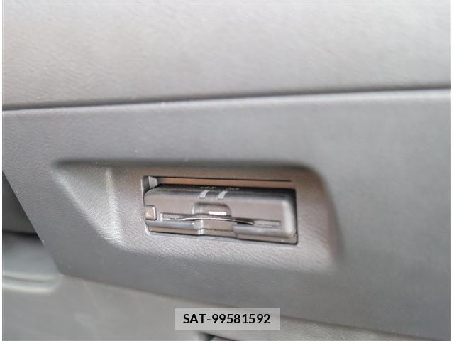 Nissan KICKS 2022-03 7058195-18