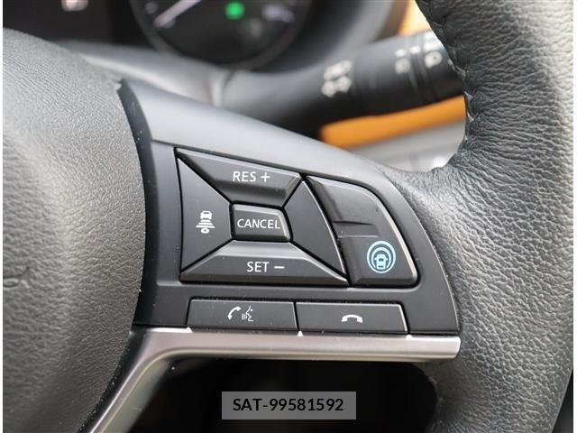 Nissan KICKS 2022-03 7058195-21