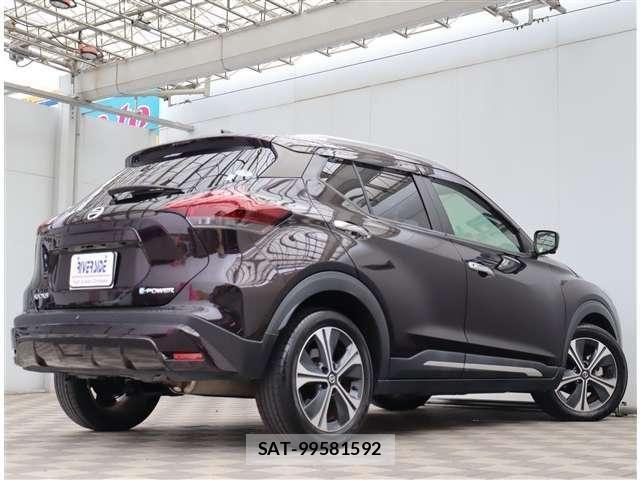 Nissan KICKS 2022-03 7058195-27