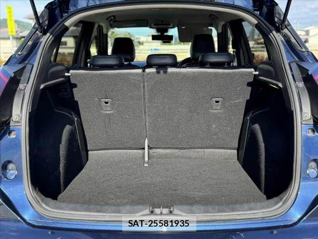 Nissan KICKS 2021-07 7059082-19