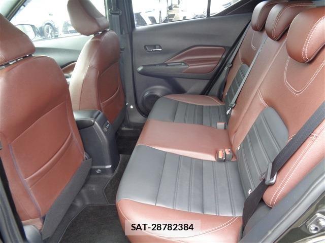 Nissan KICKS 2023-07 7059076-11