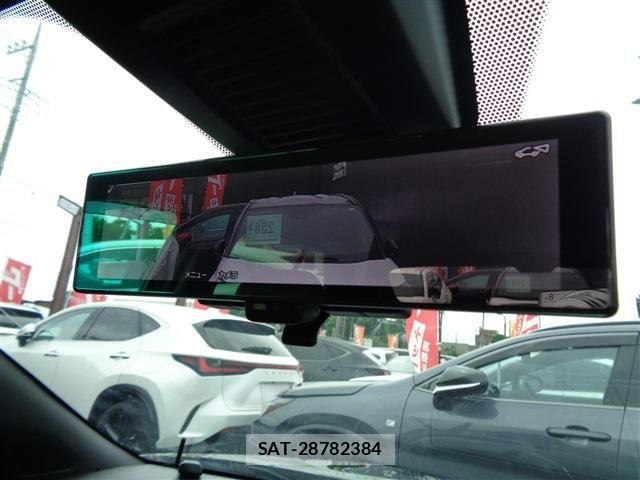 Nissan KICKS 2023-07 7059076-19