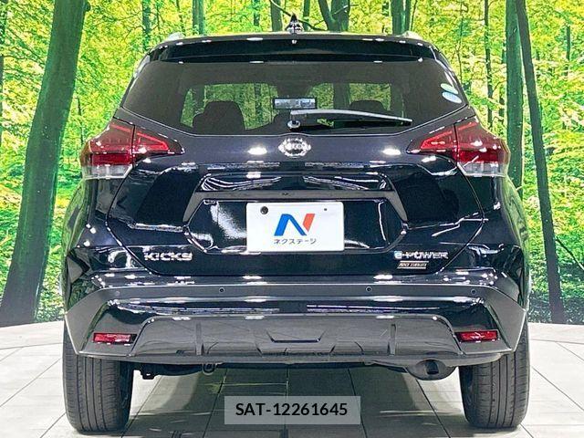 Nissan KICKS 2021-03 7059077-14