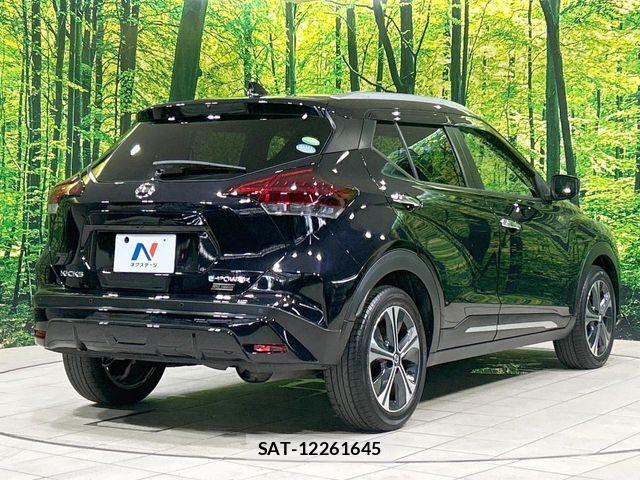 Nissan KICKS 2021-03 7059077-16