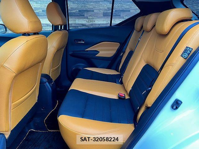Nissan KICKS 2021-06 7059078-12