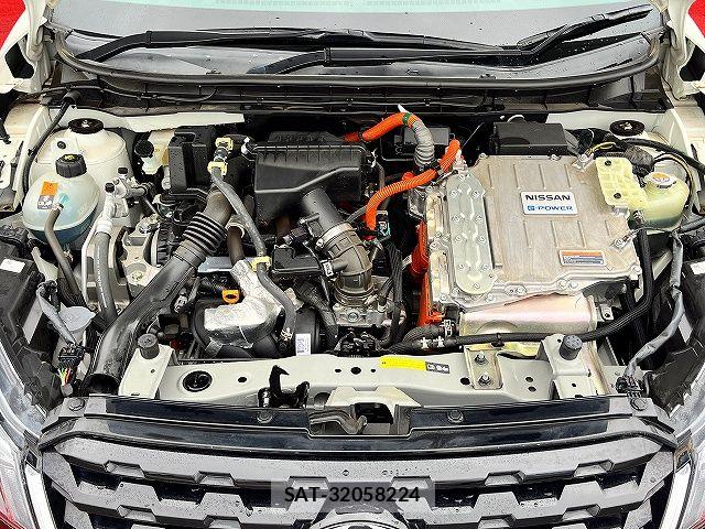 Nissan KICKS 2021-06 7059078-27
