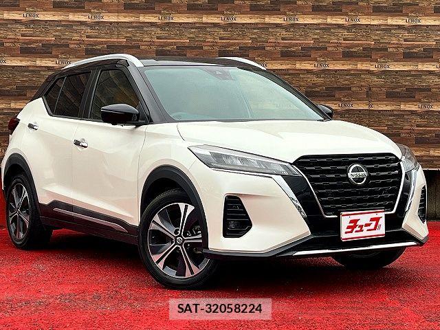 Nissan KICKS 2021-06 7059078-6