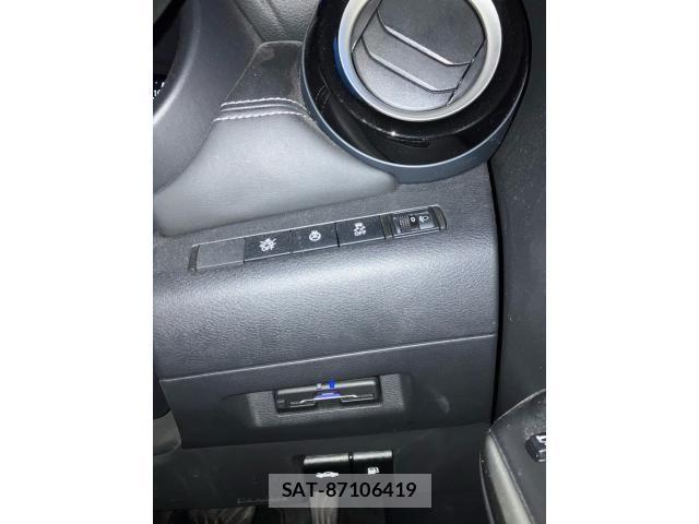 Nissan KICKS 2022-01 7059085-23