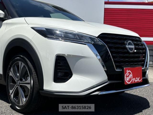Nissan KICKS 2024-09 7059074-9